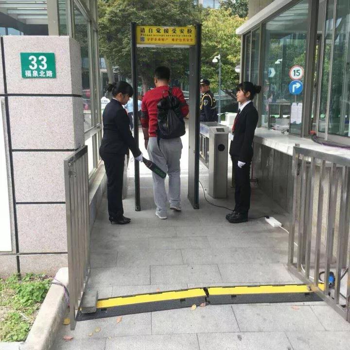 59f6c7bbf2bfe.jpg 2.jpg