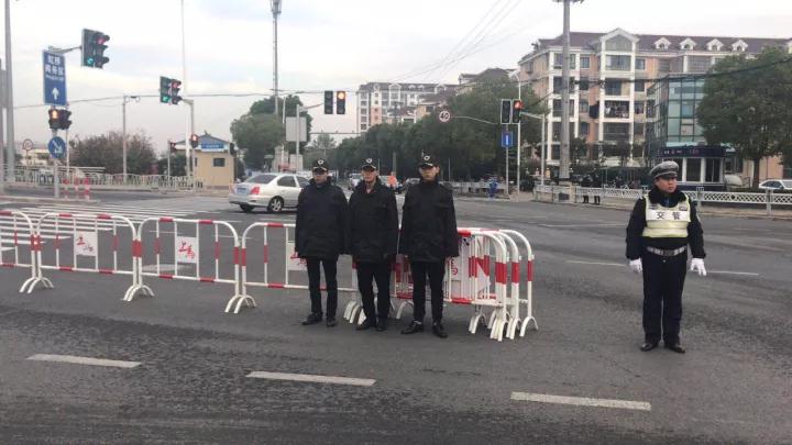 5a1fbd3b0af4e.jpg 4.jpg